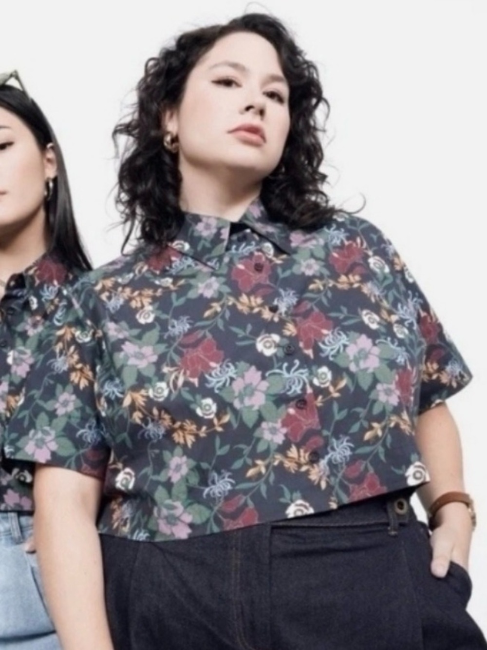 Wildfang Navy Floral Cropped Button-Up  size 1X
